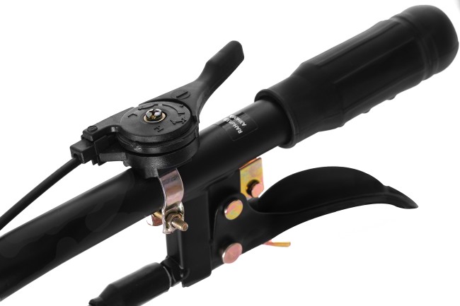 Бензиновый мотоблок Hyundai T 1300 с комплектом колес Бензиновый мотоблок Hyundai T 1300 с комплектом колес